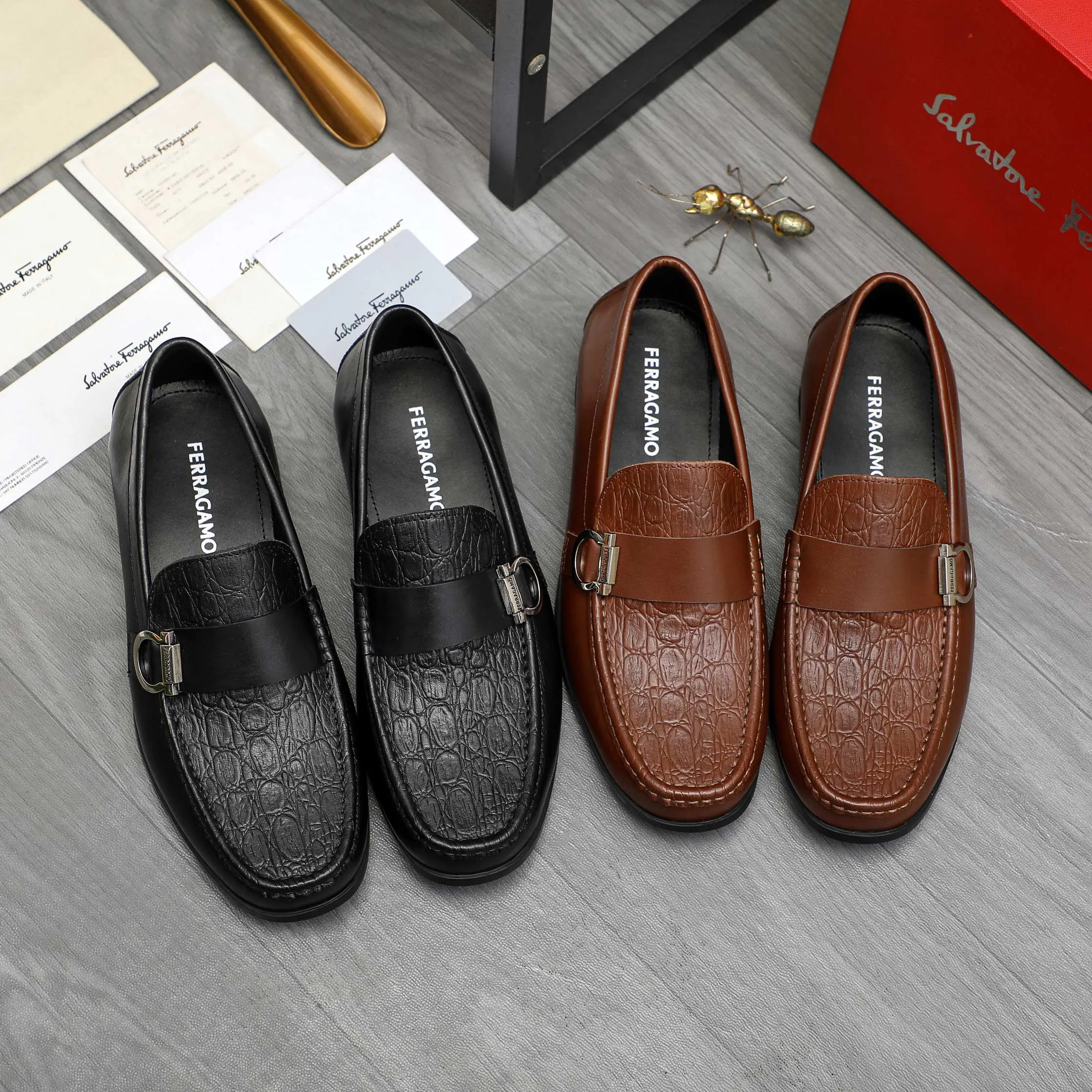 Men's shoes 💰p460 Product trademark: Ferragamo " Ferragamo ] Business slip-on leather shoes Regular size: 38-45 Product material: Selected stone grain cowhide upper, cowhide lining, original rubber outsole